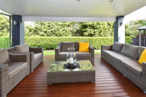 Photo of property in 12 Tuakura Way, The Gardens, Auckland, 2105