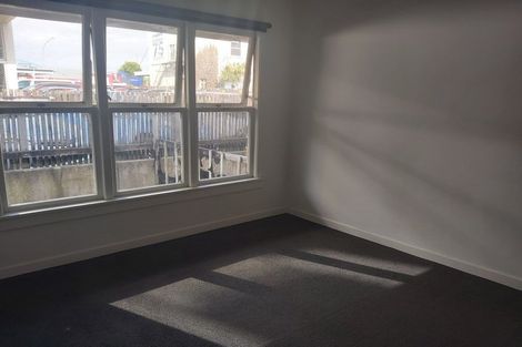 Photo of property in 8a Liverpool Street, Epsom, Auckland, 1023