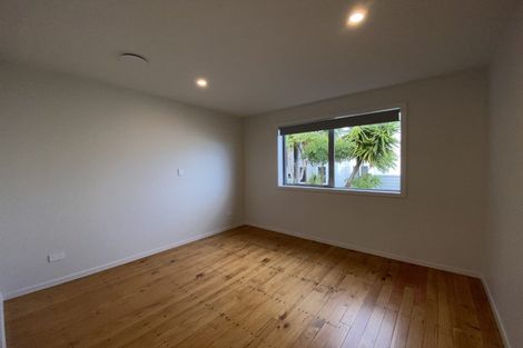 Photo of property in 57 Pacific Parade, Army Bay, Whangaparaoa, 0930
