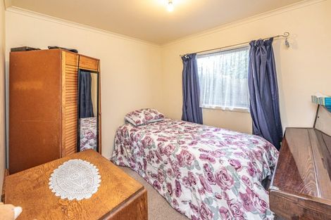 Photo of property in 5 Tregarth Street, Saint Johns Hill, Whanganui, 4501