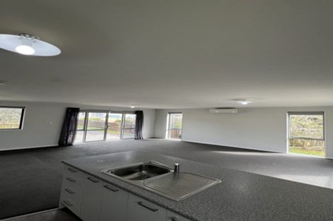 Photo of property in 7b Newland Grove, Henderson, Auckland, 0610