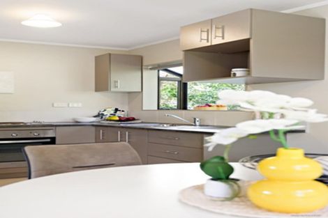 Photo of property in 4/133 View Road, Sunnyvale, Auckland, 0612