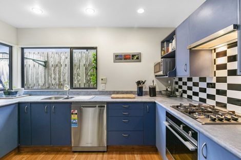 Photo of property in 4 Atamira Close, Churton Park, Wellington, 6037