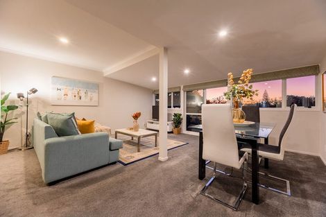 Photo of property in 40 Seddon Street, Waikanae, 5036