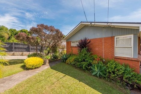 Photo of property in 28 Willoughby Avenue, Howick, Auckland, 2014