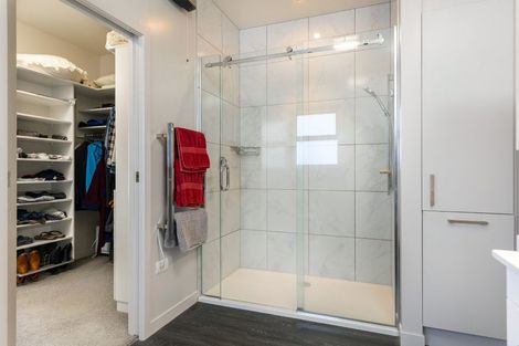 Photo of property in 21 Glentui Place, Waikawa, Picton, 7220