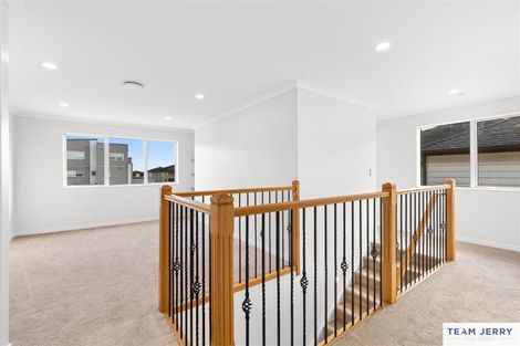 Photo of property in 3 Knockanara Drive, Flat Bush, Auckland, 2019