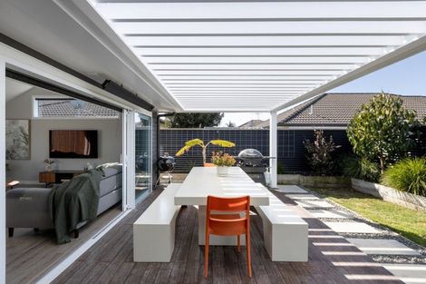 Photo of property in 28 Araroa Place, Papamoa Beach, Papamoa, 3118