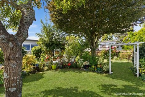 Photo of property in 4 Hugh Avenue, Hamurana, Rotorua, 3097