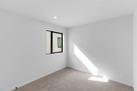 Photo of property in 20b Makomako Drive, Orewa, 0931