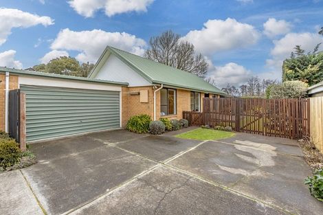 Photo of property in 2/29 Victors Road, Hoon Hay, Christchurch, 8025