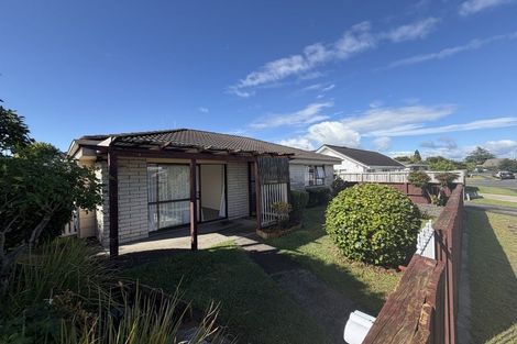 Photo of property in 4 Eversham Road, Mount Maunganui, 3116