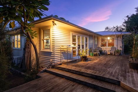 Photo of property in 5 Leinster Avenue, Raumati South, Paraparaumu, 5032