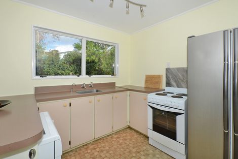 Photo of property in 11 Nottingham Street, Karori, Wellington, 6012