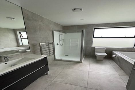Photo of property in 2 Symes Drive, Red Beach, 0932