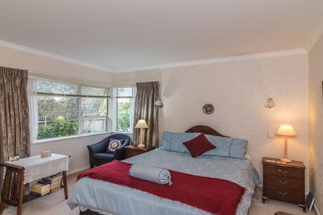 Photo of property in 22 Cranbrook Grove, Waikanae, 5036