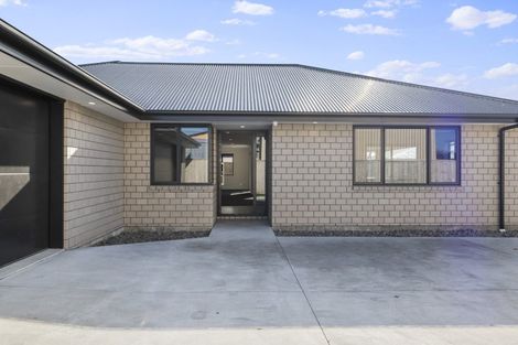 Photo of property in 3/48a Celia Street, Stratford, 4332