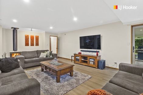 Photo of property in 4 Jaffray Drive, East Taieri, Mosgiel, 9024