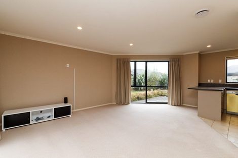 Photo of property in 11 Orlando Way, Kelvin Grove, Palmerston North, 4414