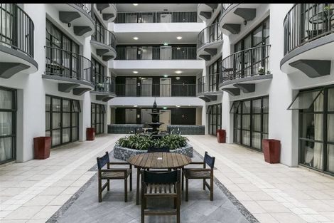 Photo of property in Atrium Towers, 6e/154 The Terrace, Wellington Central, Wellington, 6011