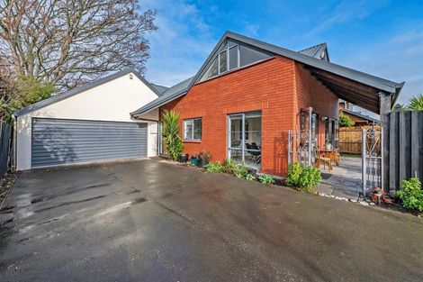 Photo of property in 1/24 Blighs Road, Strowan, Christchurch, 8052