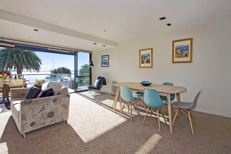 Photo of property in Waterfront Apartments, 2/309 Wakefield Quay, Stepneyville, Nelson, 7010