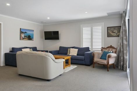 Photo of property in 93 Saint Kilda Road, Cambridge, 3434