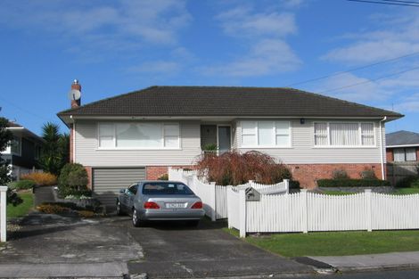 Photo of property in 7 Angelo Avenue, Howick, Auckland, 2014