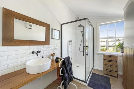 Photo of property in 109 Shakespeare Street, Leamington, Cambridge, 3432