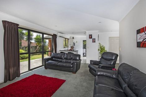 Photo of property in 6 Mcainch Place, Te Kamo, Whangarei, 0112