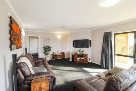 Photo of property in 13 Sussex Street, Weston, Oamaru, 9401