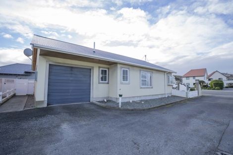 Photo of property in 2h Macmaster Street, Richmond, Invercargill, 9810