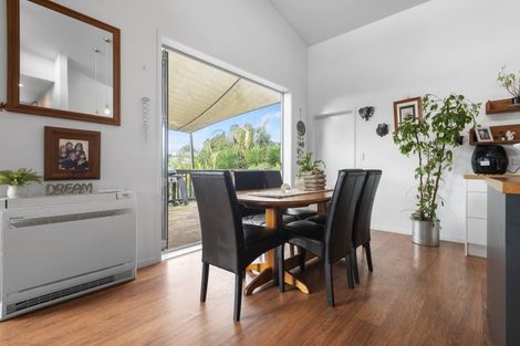 Photo of property in 27 Bayvista Close, Welcome Bay, Tauranga, 3112