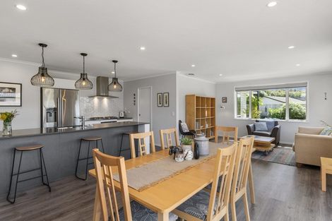 Photo of property in 83 Waipunahau Road, Waikanae, 5036