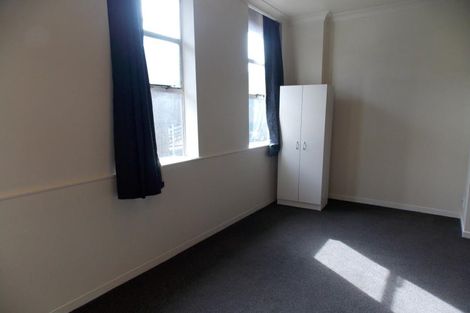 Photo of property in Terrace Tower Apartments, 1/126 The Terrace, Wellington Central, Wellington, 6011