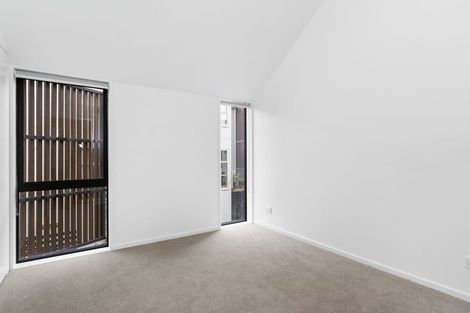 Photo of property in 4/7 Grove Road, Addington, Christchurch, 8024