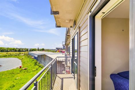 Photo of property in 5e/17 Crown Lynn Place, New Lynn, Auckland, 0600