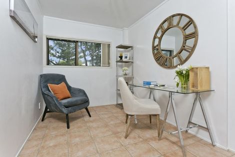 Photo of property in 3/24 Harley Road, Hauraki, Auckland, 0622