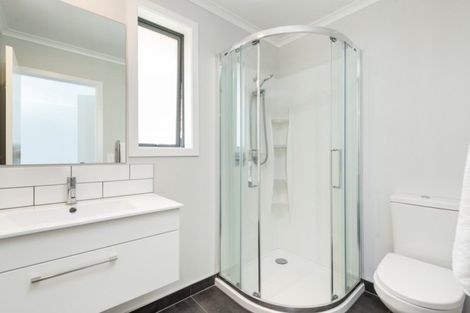 Photo of property in 54 Ballintoy Park Drive, Welcome Bay, Tauranga, 3175