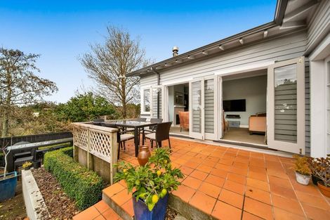 Photo of property in 1 Barrett Street, Westown, New Plymouth, 4310