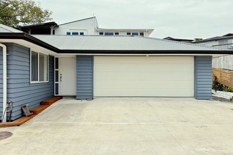 Photo of property in 13 Western Court, Sunnyvale, Auckland, 0612