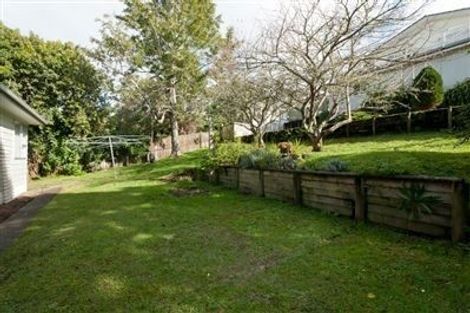 Photo of property in 66 Oaktree Avenue, Browns Bay, Auckland, 0630