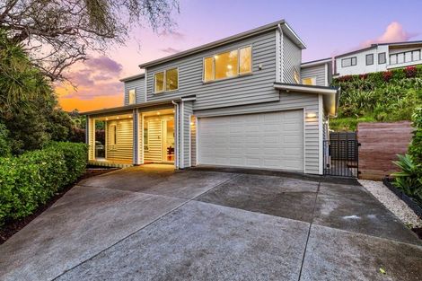 Photo of property in 9 Carex Way, Long Bay, Auckland, 0630