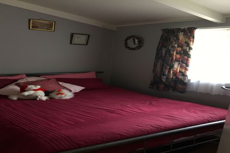 Photo of property in 40 Athenree Road, Athenree, Katikati, 3177