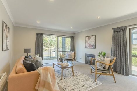 Photo of property in 19 Bluewater Place, Paraparaumu, 5032
