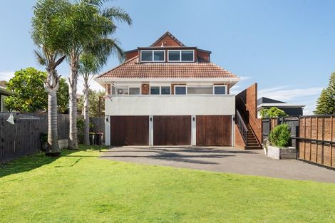 Photo of property in 155 Oceanbeach Road, Mount Maunganui, 3116