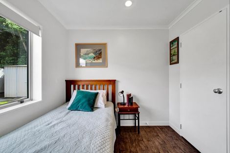 Photo of property in 24 Moulton Street, Moturoa, New Plymouth, 4310