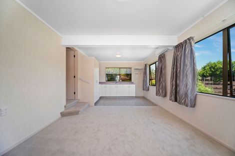 Photo of property in 15 Normand Place, Richmond Heights, Taupo, 3330