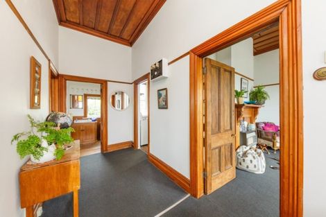 Photo of property in 234 Grey Street, Palmerston North, 4414