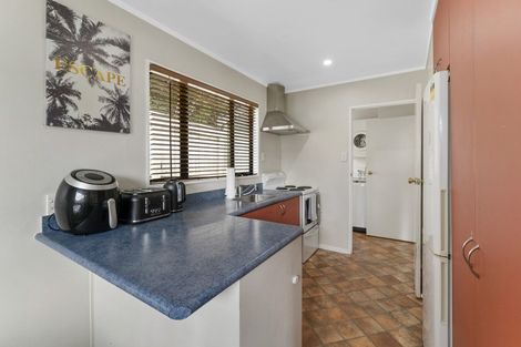 Photo of property in 36 Northumberland Street, Cannons Creek, Porirua, 5024